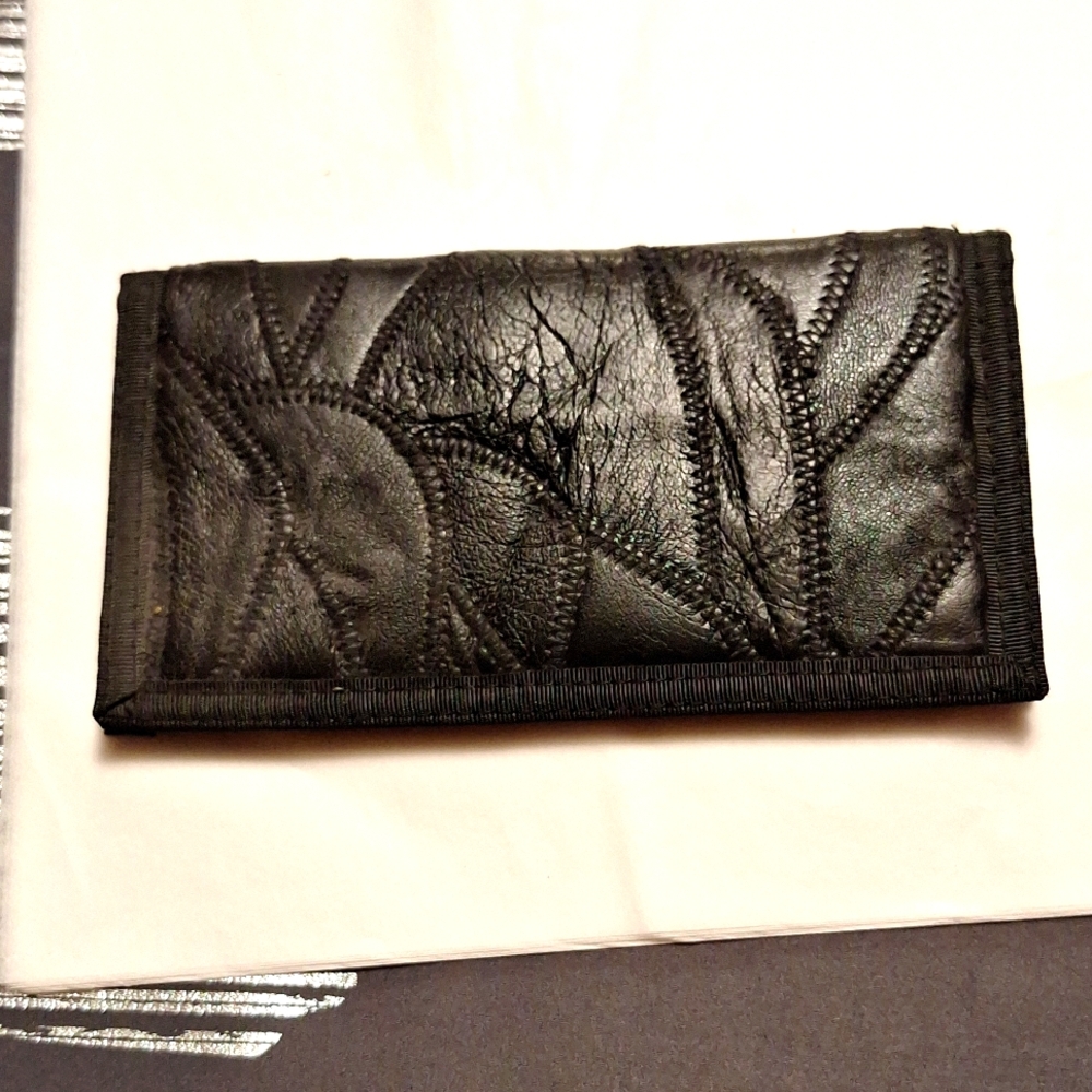 ASH CREEK WALLET / CHECKBOOK COVER